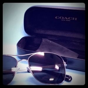 Ladies Coach Pilot 55mm Carriage Sunglasses NWOT